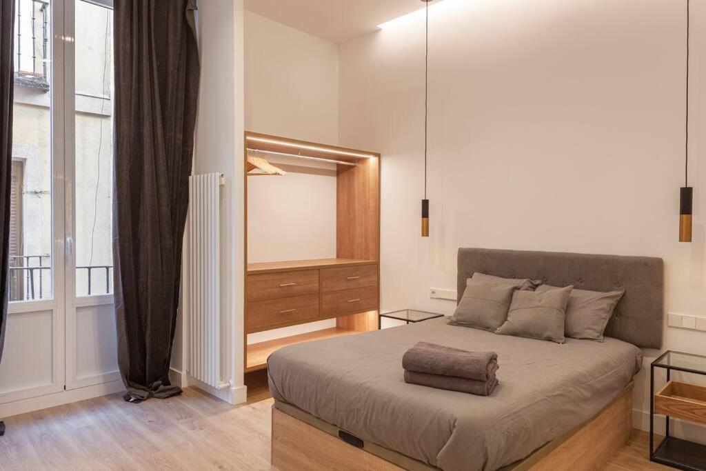Centro III Calle Carrera De San Jeronimo 3Br 3Bh Madrid Esterno foto